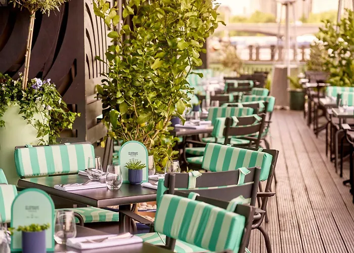 Sea Containers London